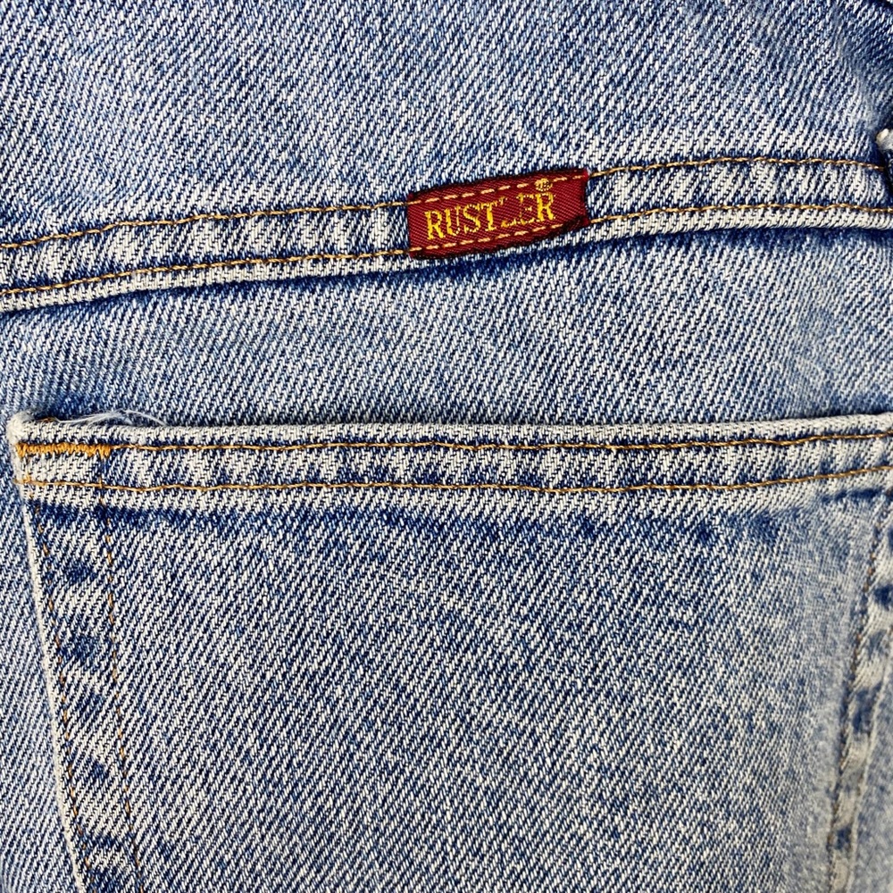 Rustler Light wash Denim 33x32